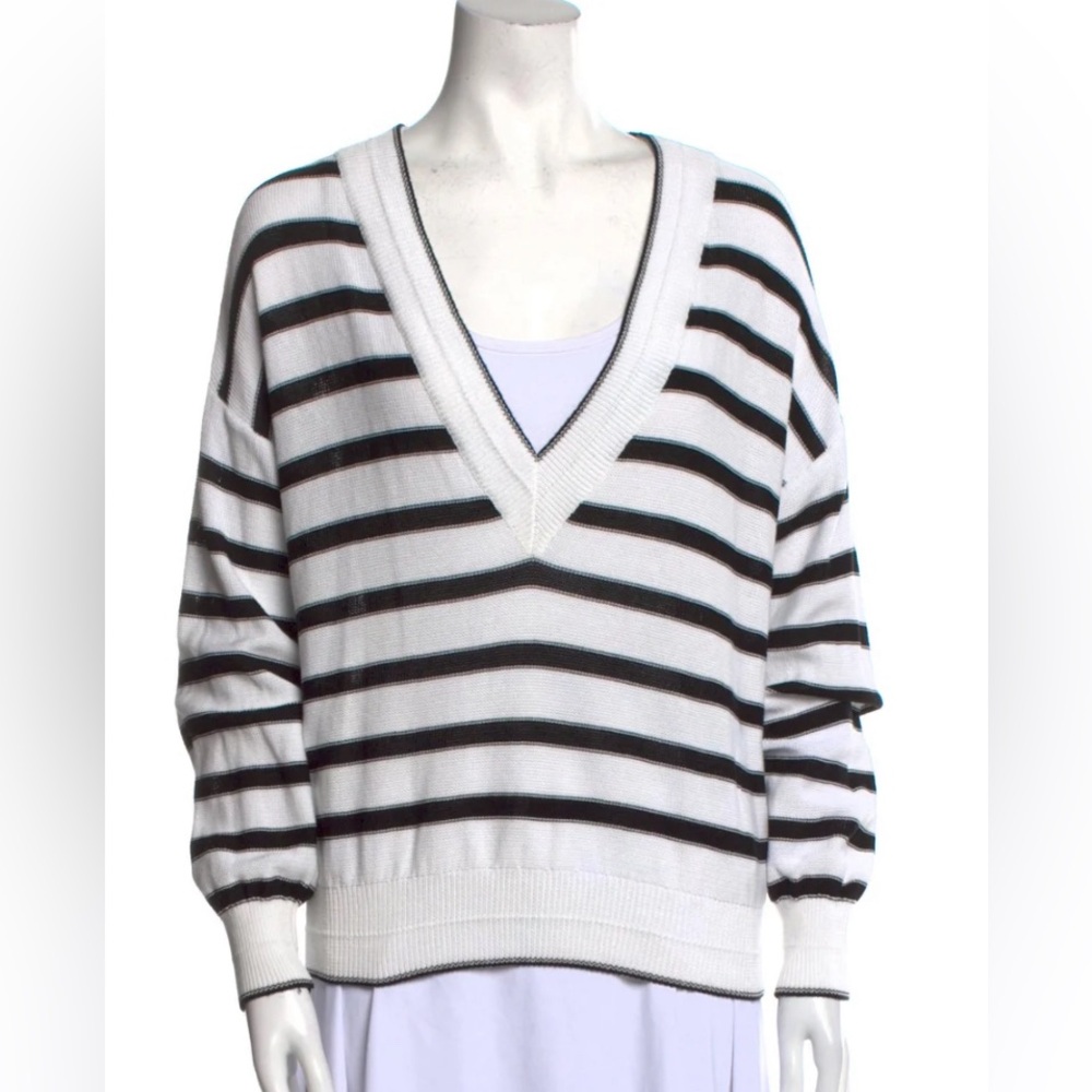 Veronica Beard Ivory and Black striped V neck Sweater size Medium